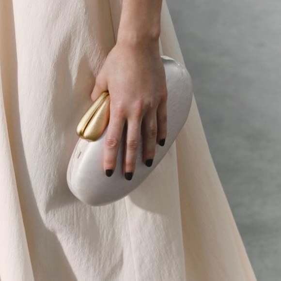 Zara Gold Closure Box Clutch ✨ - Picture 2 of 3